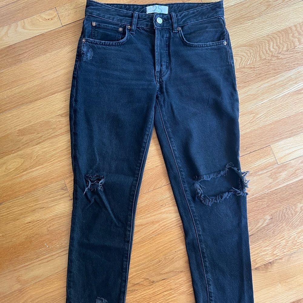 Free People Black Distressed Jeans, size 25. Excellent, like-new condition.